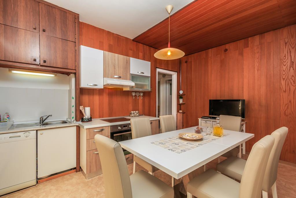 Apartment Barbaresko Спліт Екстер'єр фото